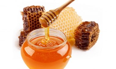 Trẻ em dưới 1 tuổi không nên dùng mật ong
